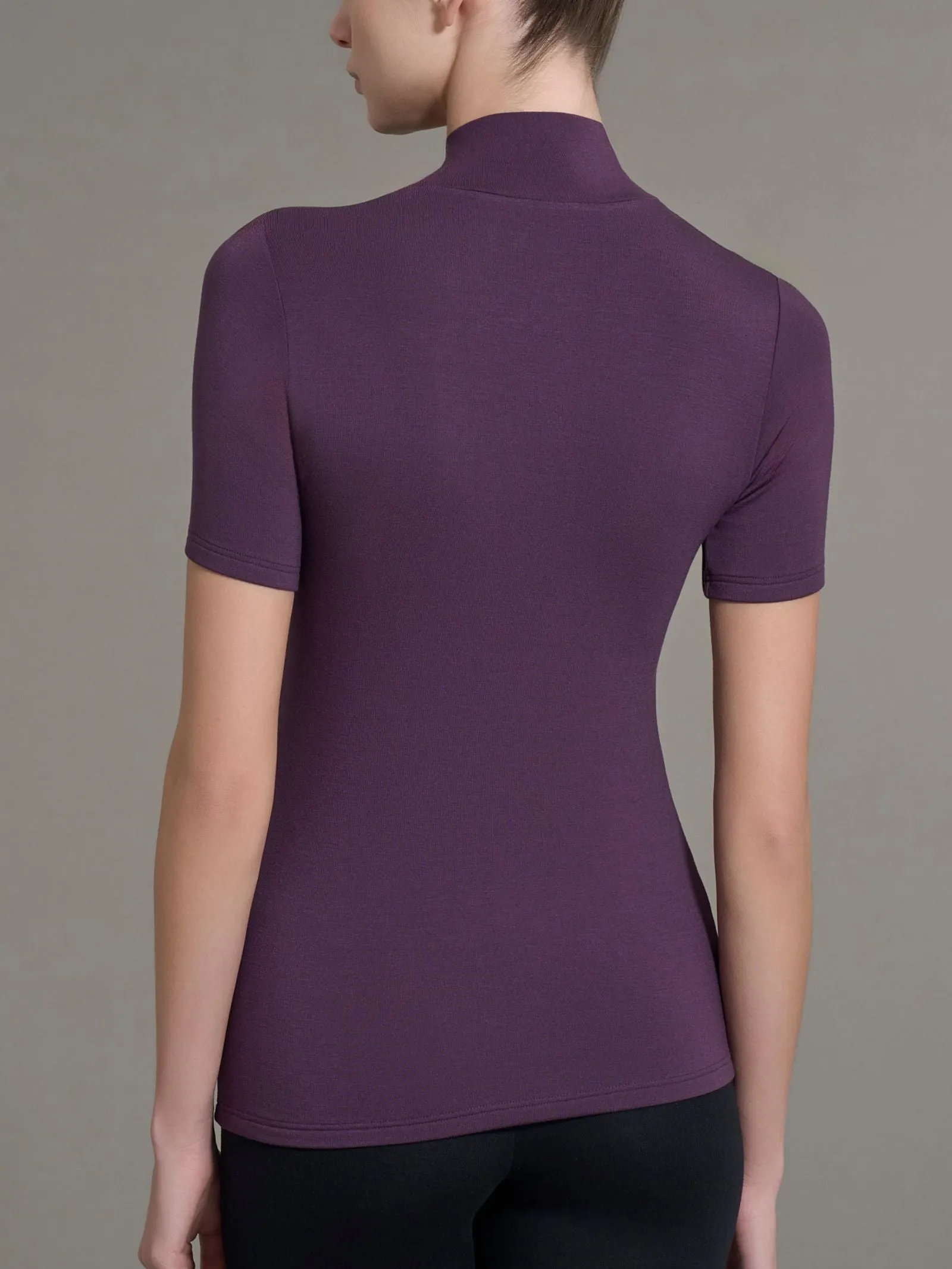 Maglietta collo alto in Eco Viscosa - Plum Perfect